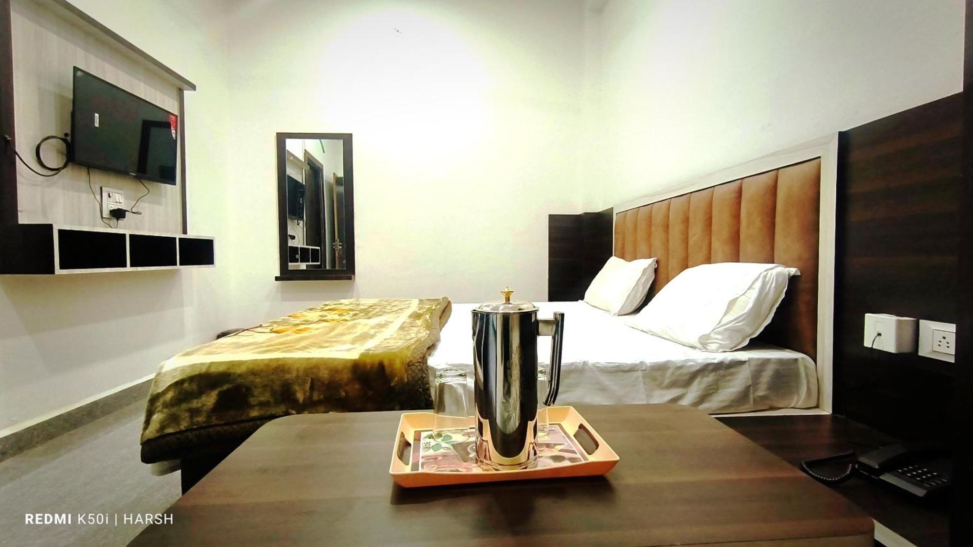 Hotel Mahaveer Chanderi Esterno foto